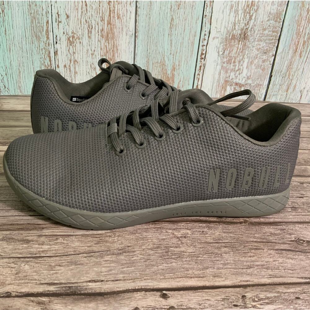 NOBULL Grey Canvas Trainer Sneakers Men's 10 Women's 11.5 Cross Training Shoes